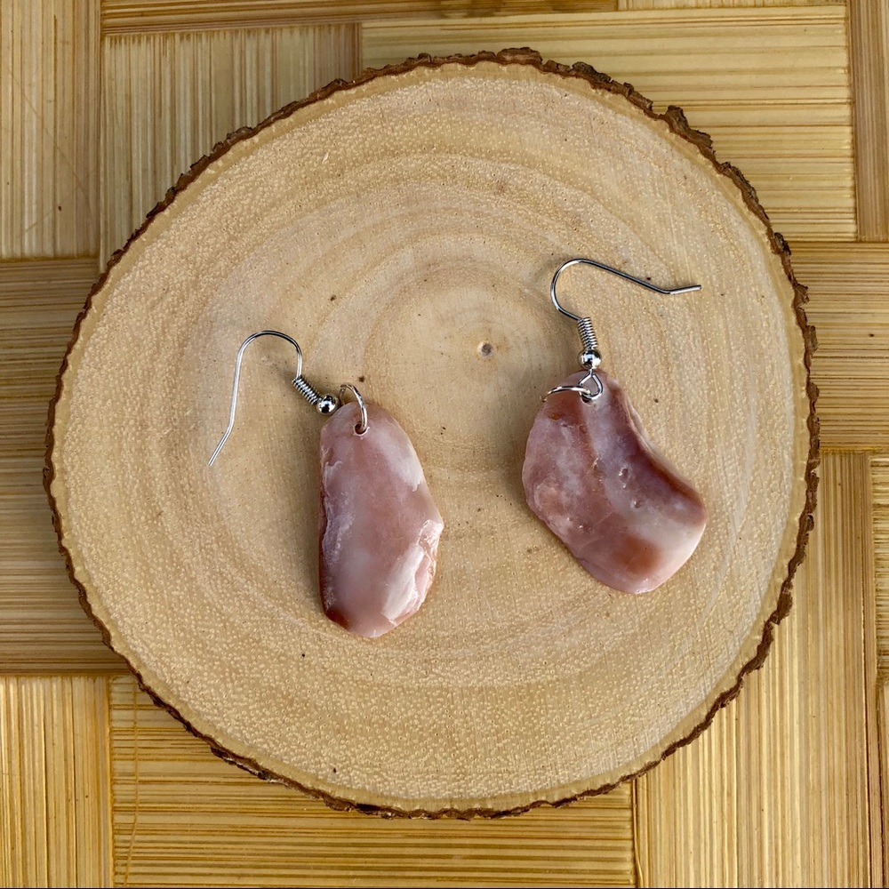 Made in Guam Handcrafted Shell Earrings #107